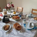 Oda ve Kahvaltı La Parenthese